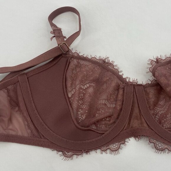 Victoria’s Secret Dream Angels Push-up Without Padding Lace Bra Size 32D - Picture 9 of 11